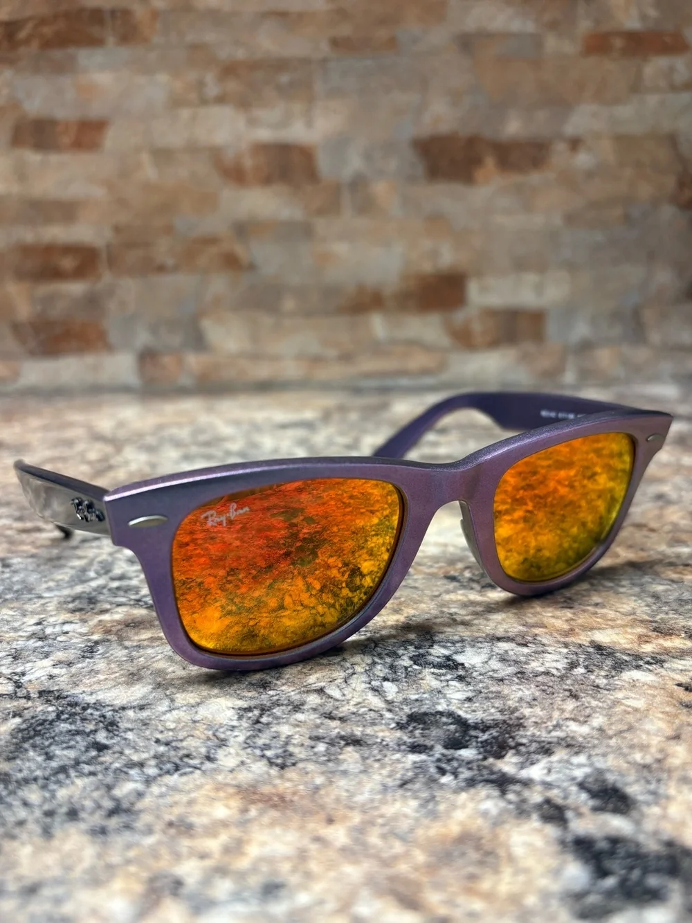 RAY BAN Cosmo Collection MARS RB 2140 Sunglasses
